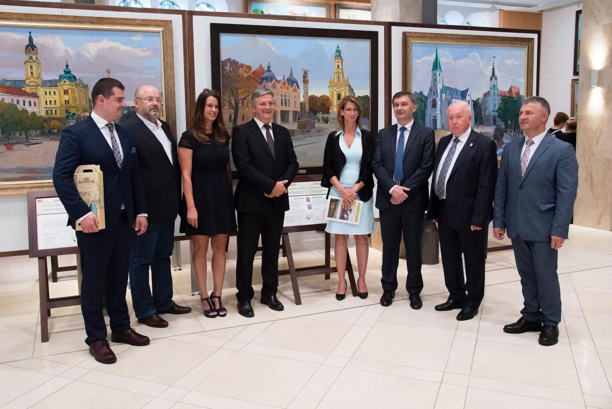 Grezsa István: csak az önazonosság teheti ismét naggyá a magyarokat