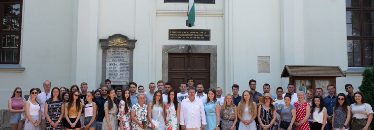 Egy világtalálkozó margójára